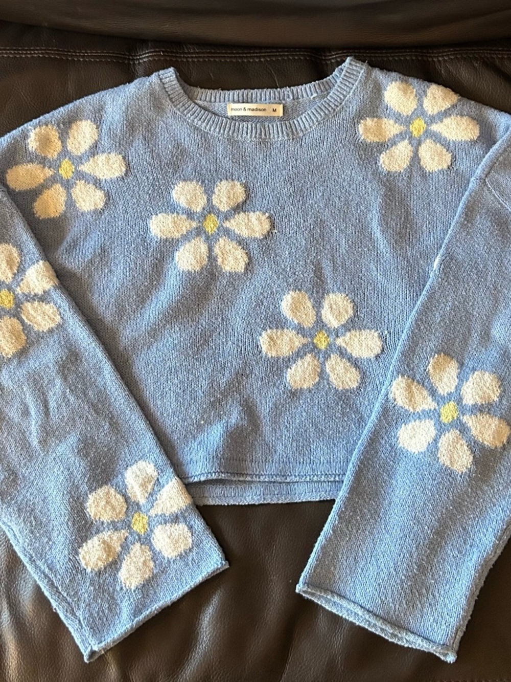 Moon & Madison Blue Floral Knit Sweater + Shorts Set - Picture 2 of 6